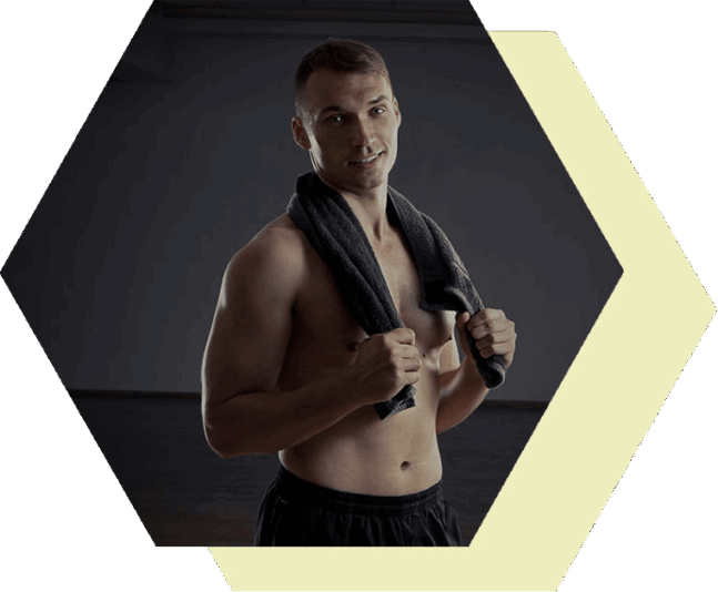 Łukasz Nowakowski - Trener Personalny